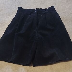 David Hollis 100% Suede Leather Vintage Black Shorts In Size 8